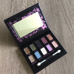 Urban Decay Eyeshadow Palette